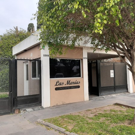 DEPARTAMENTO TIPO TRIPLEX BARRIO CERRADO “LAS MARÍAS”